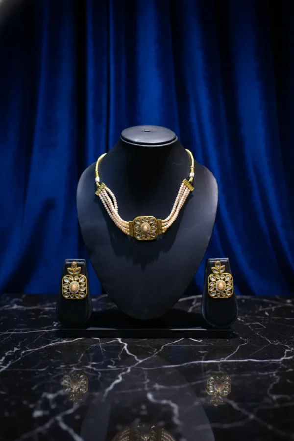 Peach Stone Kundan Pearl Necklace Set with Matching Earrings