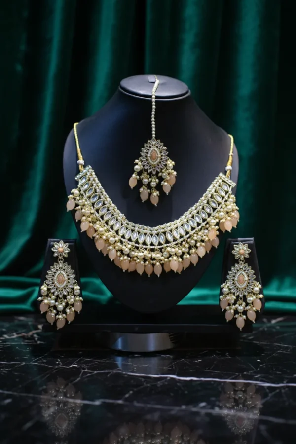 Peach Stone Kundan Necklace Set with Earrings & Maang Tikka