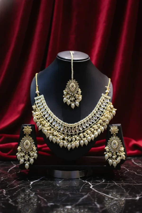 Pearl Bridal Necklace Set with Earrings and Maang Tika
